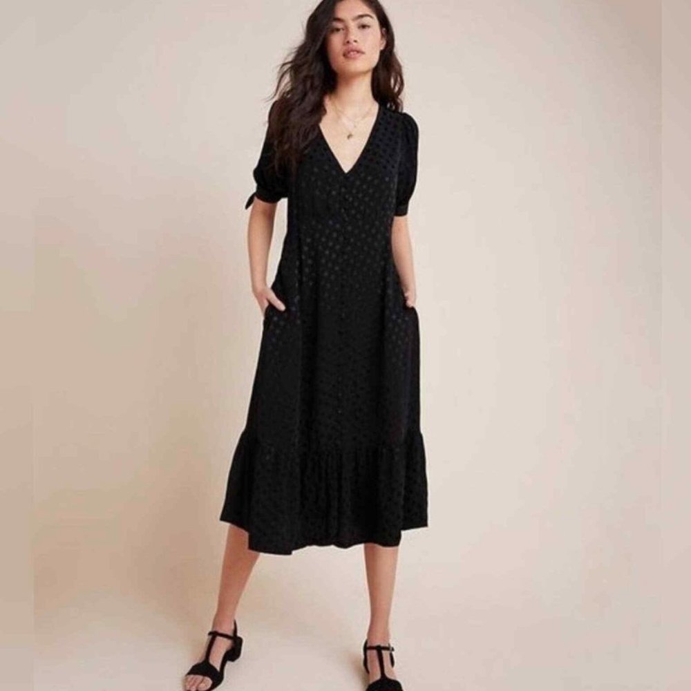 Black V-Neck Midi Dress with Short Sleeves